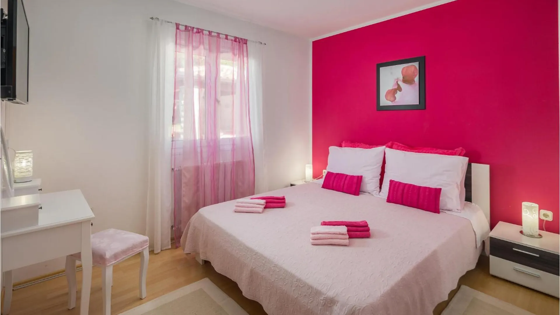 3 Bedroom Gorgeous Home In Labin Labin  Holiday home