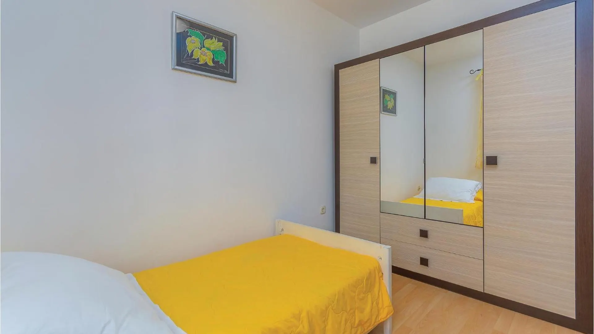 3 Bedroom Gorgeous Home In Labin Labin  Holiday home